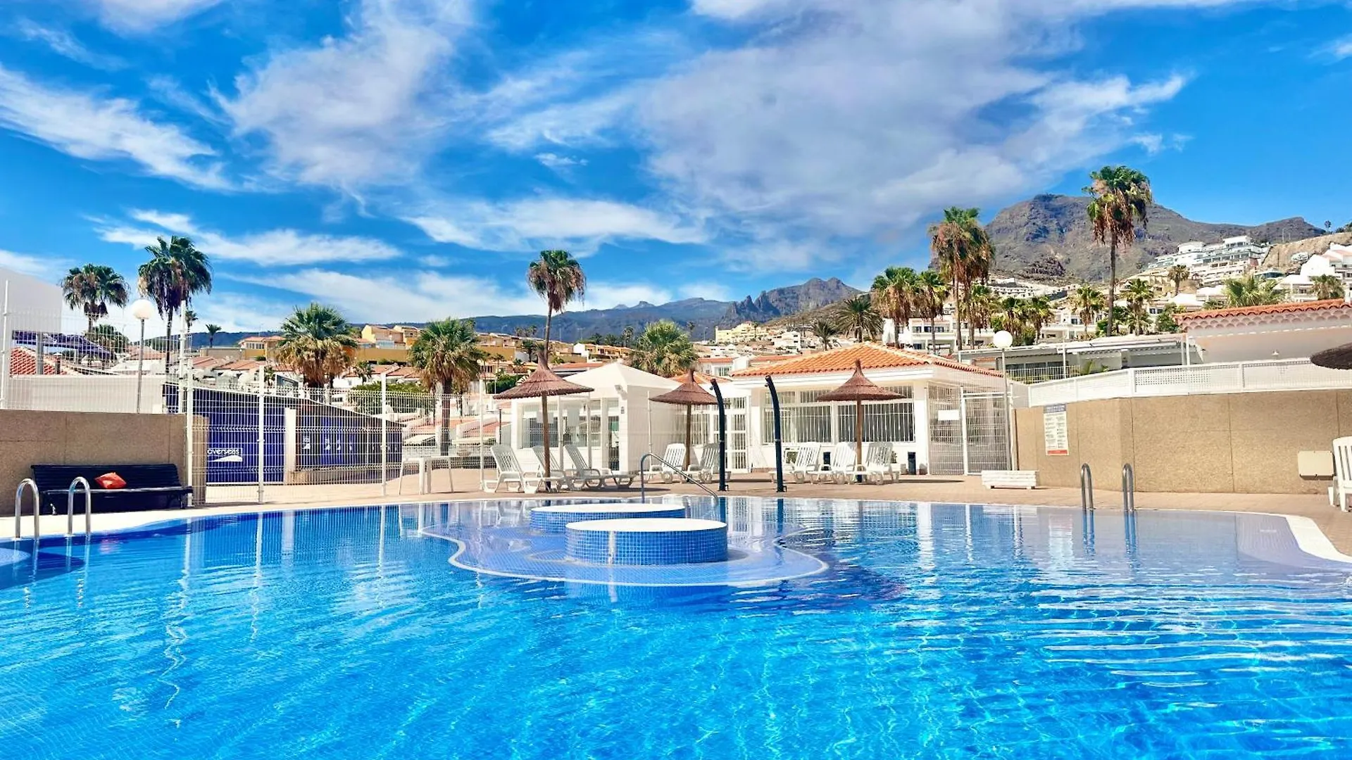 Luxury Renevapartment Island Village Costa Adeje